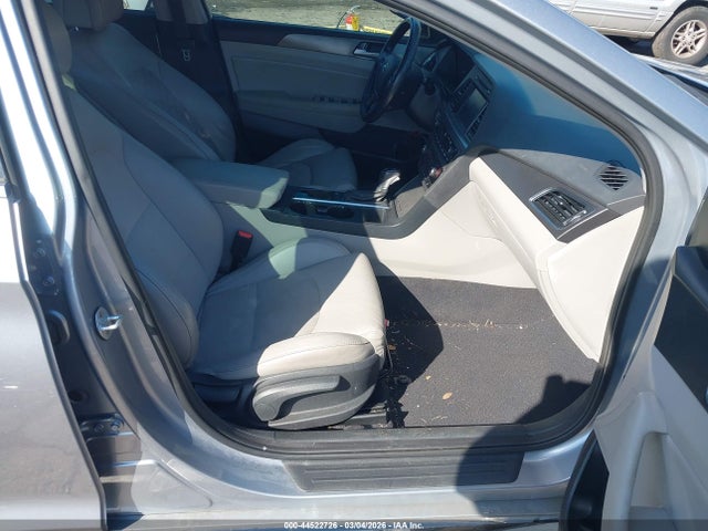 Hyundai SONATA Sport