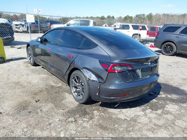 Tesla Model 3 Standard Range Plus Rear-wheel Drive