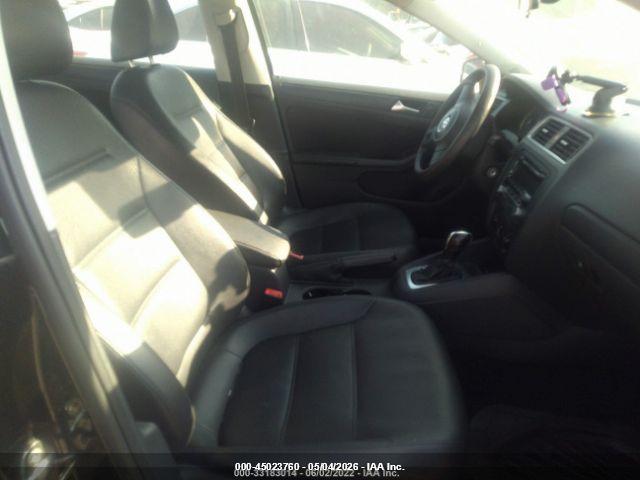Volkswagen Jetta 1.8t Se