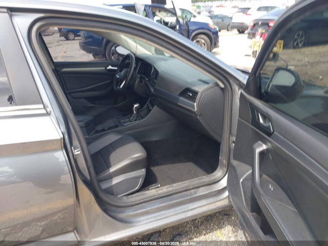 Volkswagen Jetta 1.5t Se