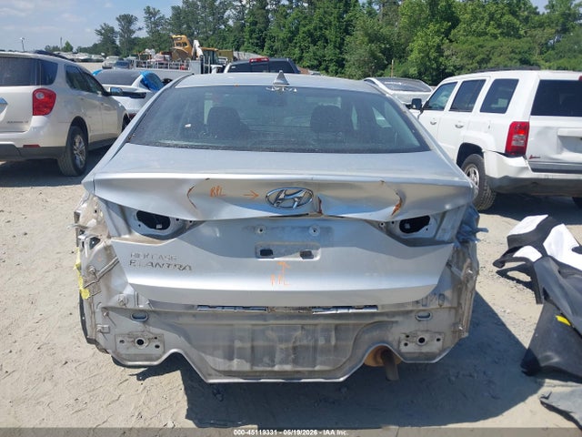 Hyundai ELANTRA Sel