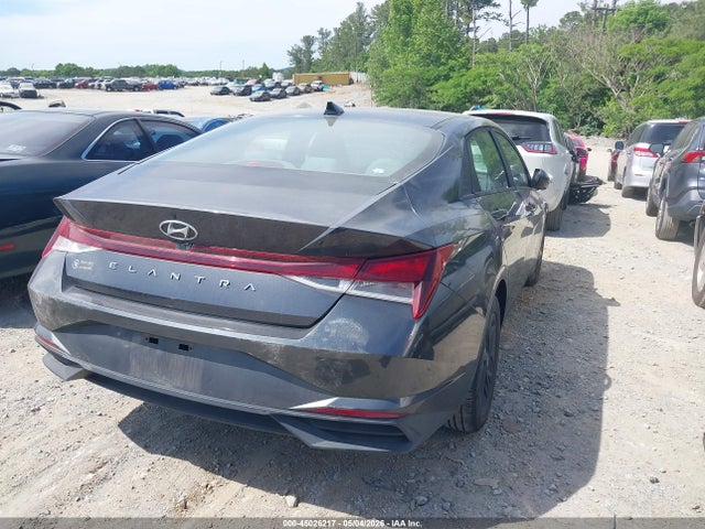 Hyundai ELANTRA Sel