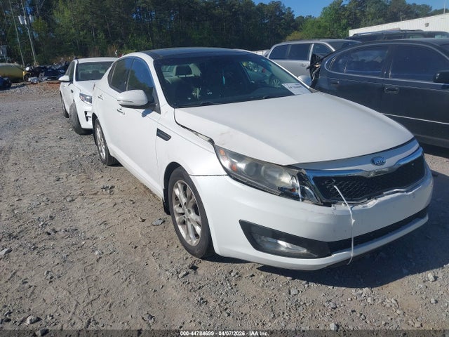 Salvage Kia Optima Image