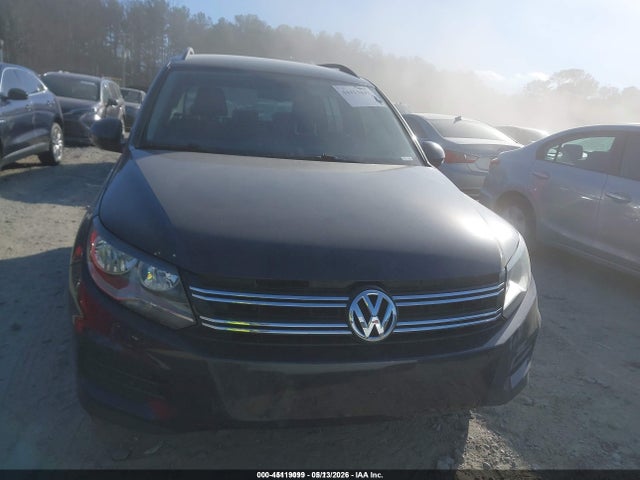 Volkswagen Tiguan S