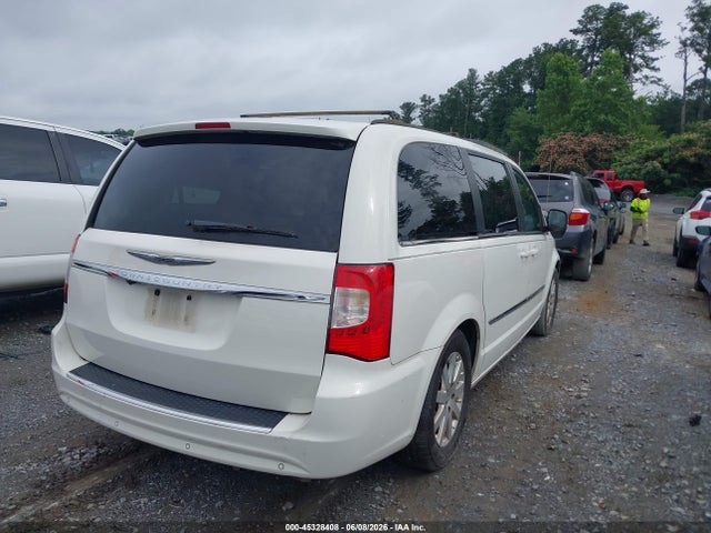 Chrysler Town & Country Touring-l