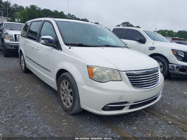 Salvage Chrysler Town & Country Image