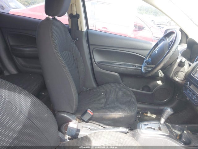 Mitsubishi Mirage Es