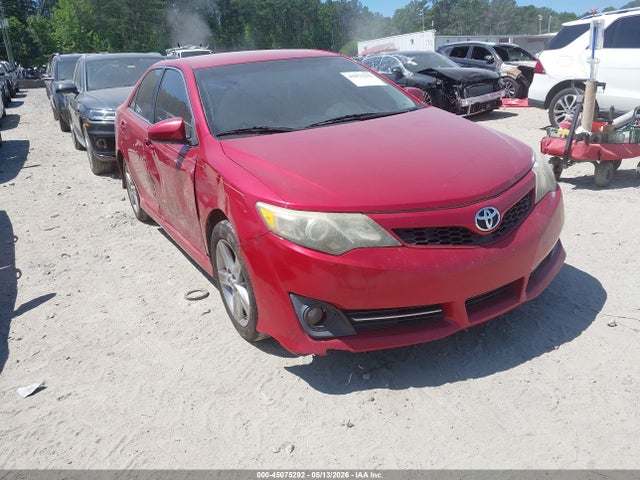 Salvage Toyota Camry Image