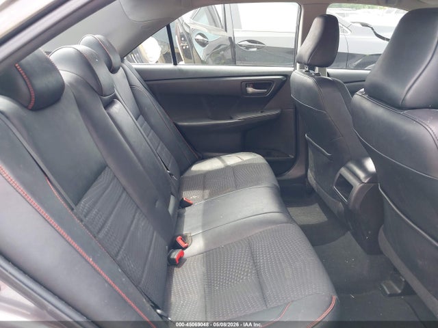 Toyota Camry Se