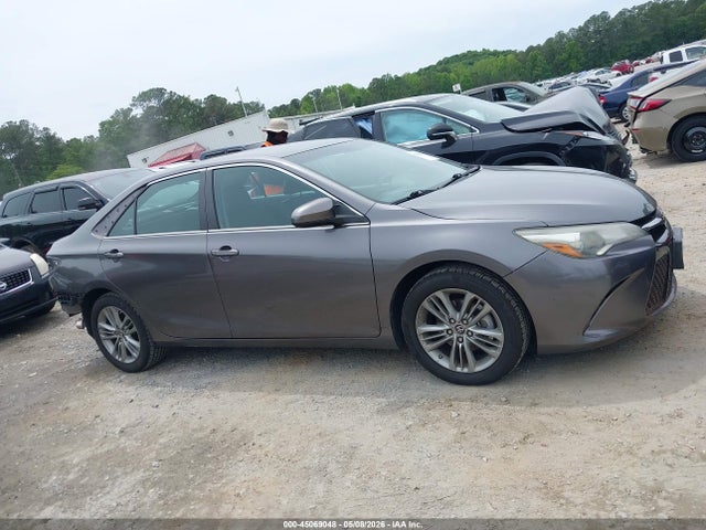 Toyota Camry Se