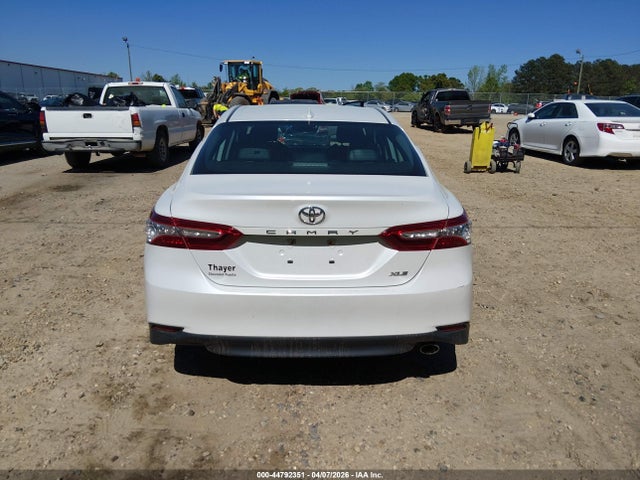 Toyota Camry Xle