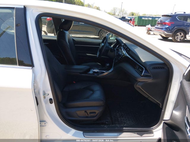 Toyota Camry Xle