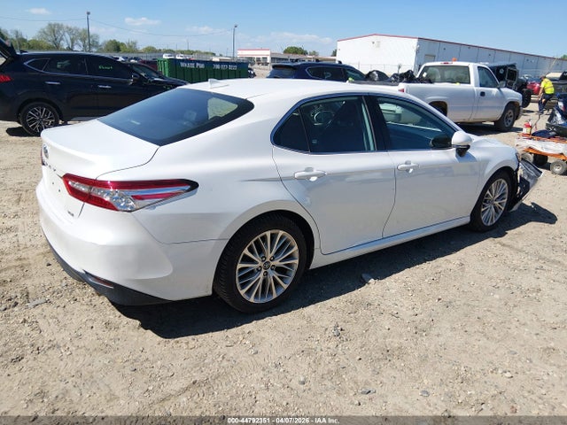 Toyota Camry Xle