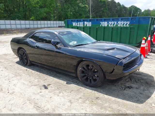 Salvage Dodge Challenger Image
