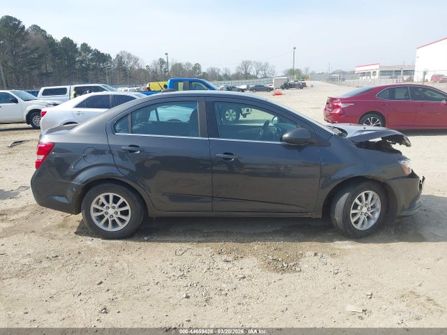 Chevrolet Sonic Lt Auto