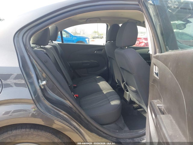 Chevrolet Sonic Lt Auto
