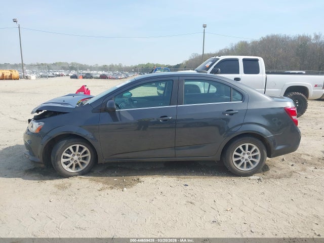 Chevrolet Sonic Lt Auto