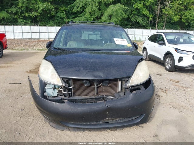 Toyota Sienna Xle