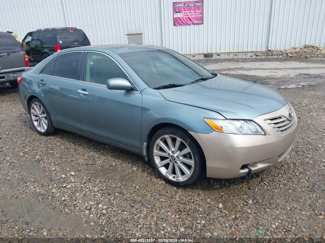 Salvage Toyota Camry Image
