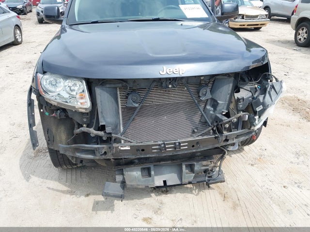 Jeep Grand Cherokee Laredo