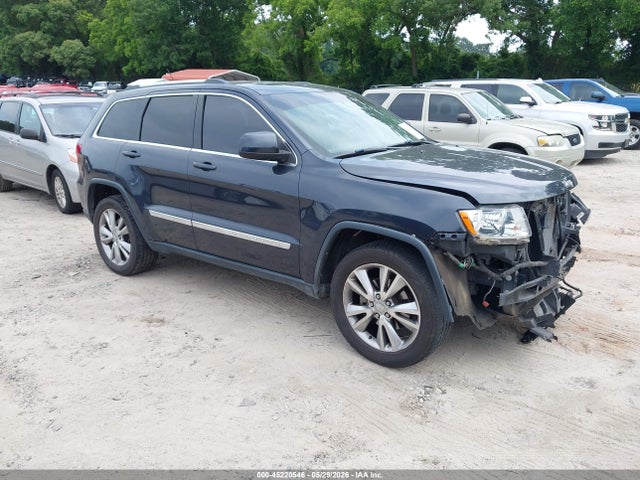 Salvage Jeep Grand Cherokee Image