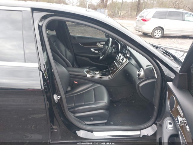 Mercedes-Benz C-Class 4matic