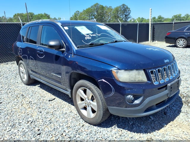 Salvage Jeep Compass Image