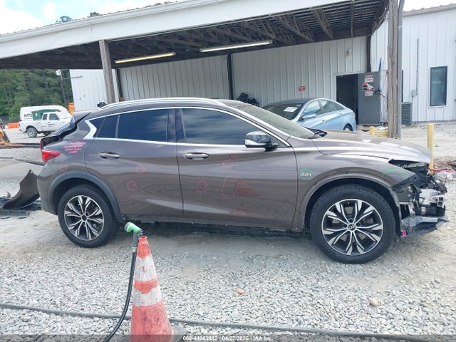 INFINITI Qx Luxe