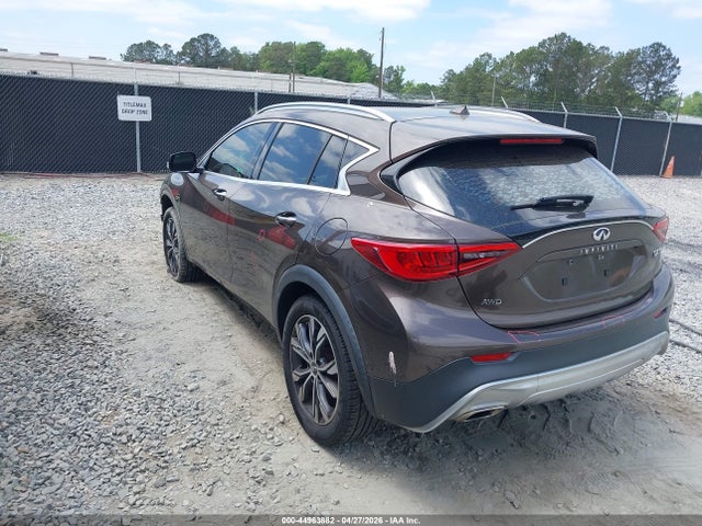 INFINITI Qx Luxe