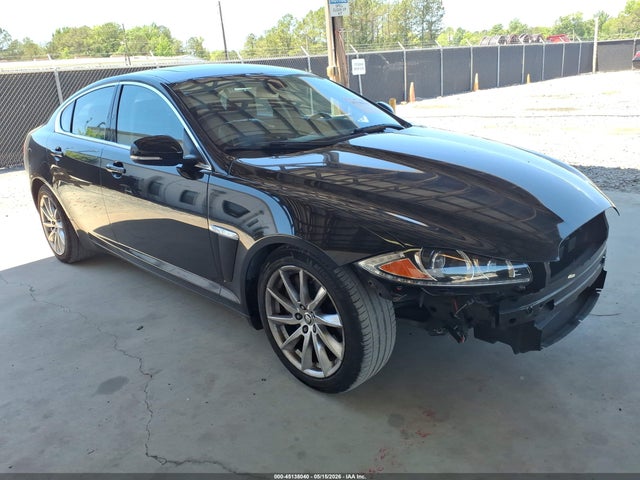 Salvage Jaguar XF Image