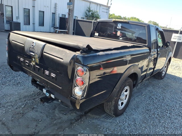 Nissan Frontier Standard