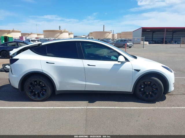 Tesla Model Y Long Range Dual Motor All-wheel Drive
