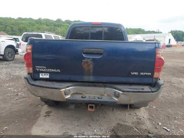 Toyota Tacoma Base V6