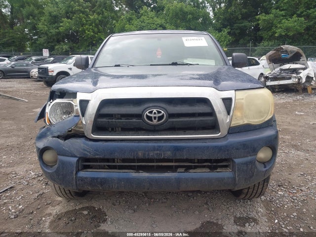 Toyota Tacoma Base V6