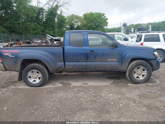 Toyota Tacoma Base V6