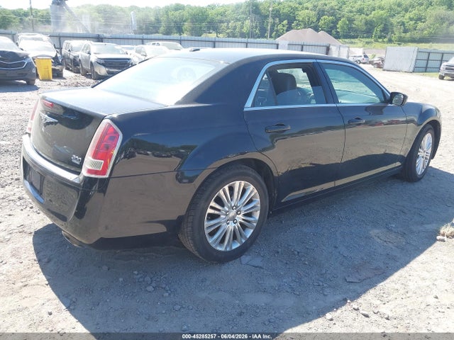 Chrysler 300 S V6