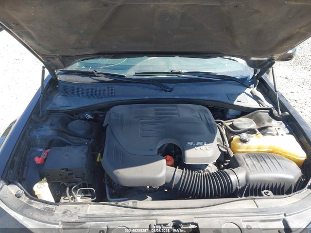 Chrysler 300 S V6