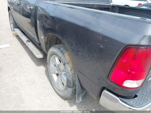 Ram 1500 Big Horn  4x4 5'7 Box