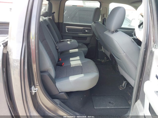Ram 1500 Big Horn  4x4 5'7 Box