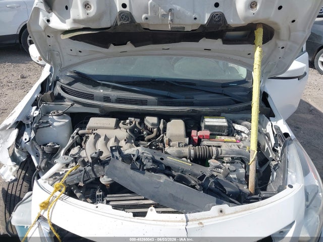 Nissan Versa 1.6 S+