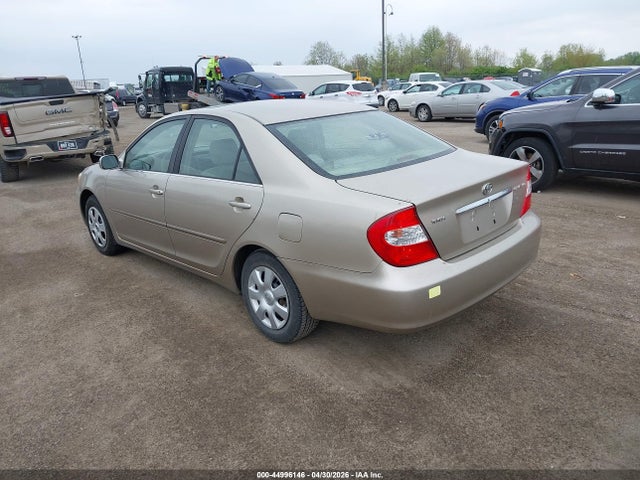 Toyota Camry Le