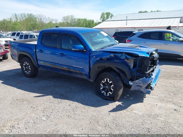 Salvage Toyota Tacoma Image