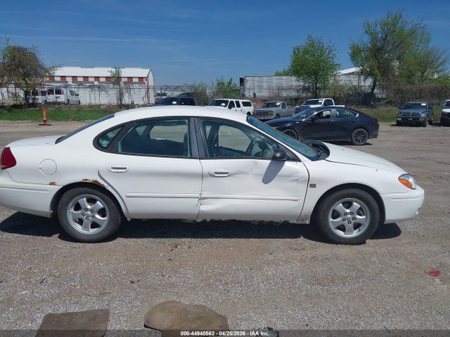 Ford Taurus Ses