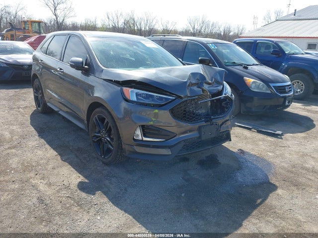 Salvage Ford Edge Image
