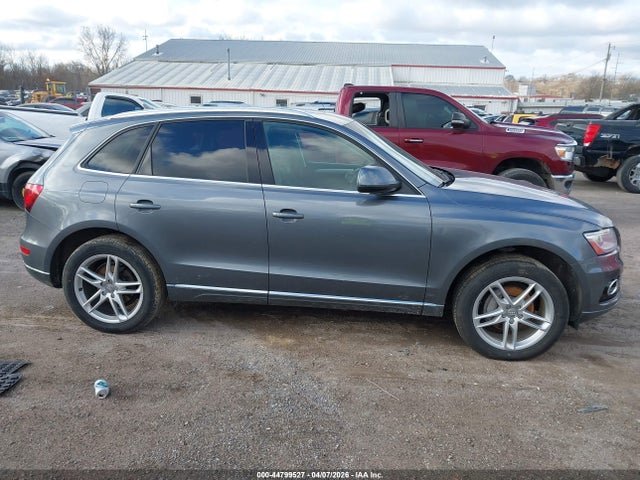 Audi Q5 2.0t Premium