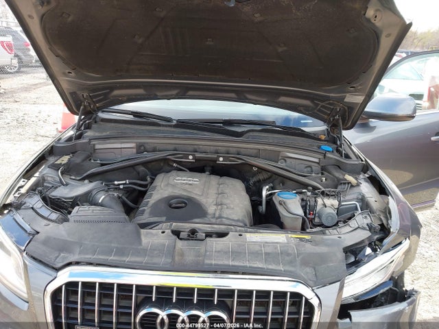 Audi Q5 2.0t Premium