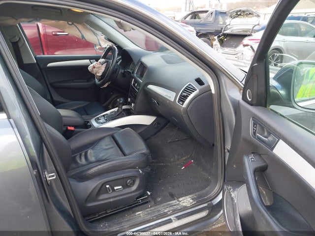 Audi Q5 2.0t Premium