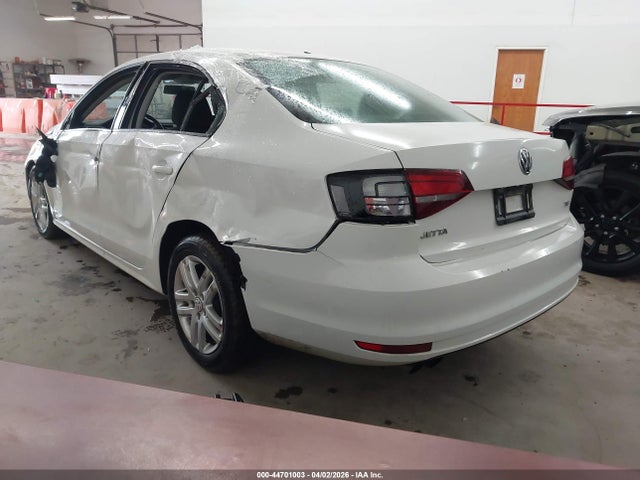 Volkswagen Jetta 1.4t S