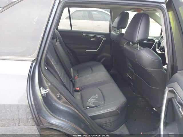 Toyota RAV4 Xle Premium