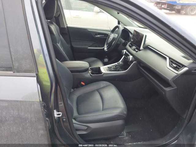 Toyota RAV4 Xle Premium